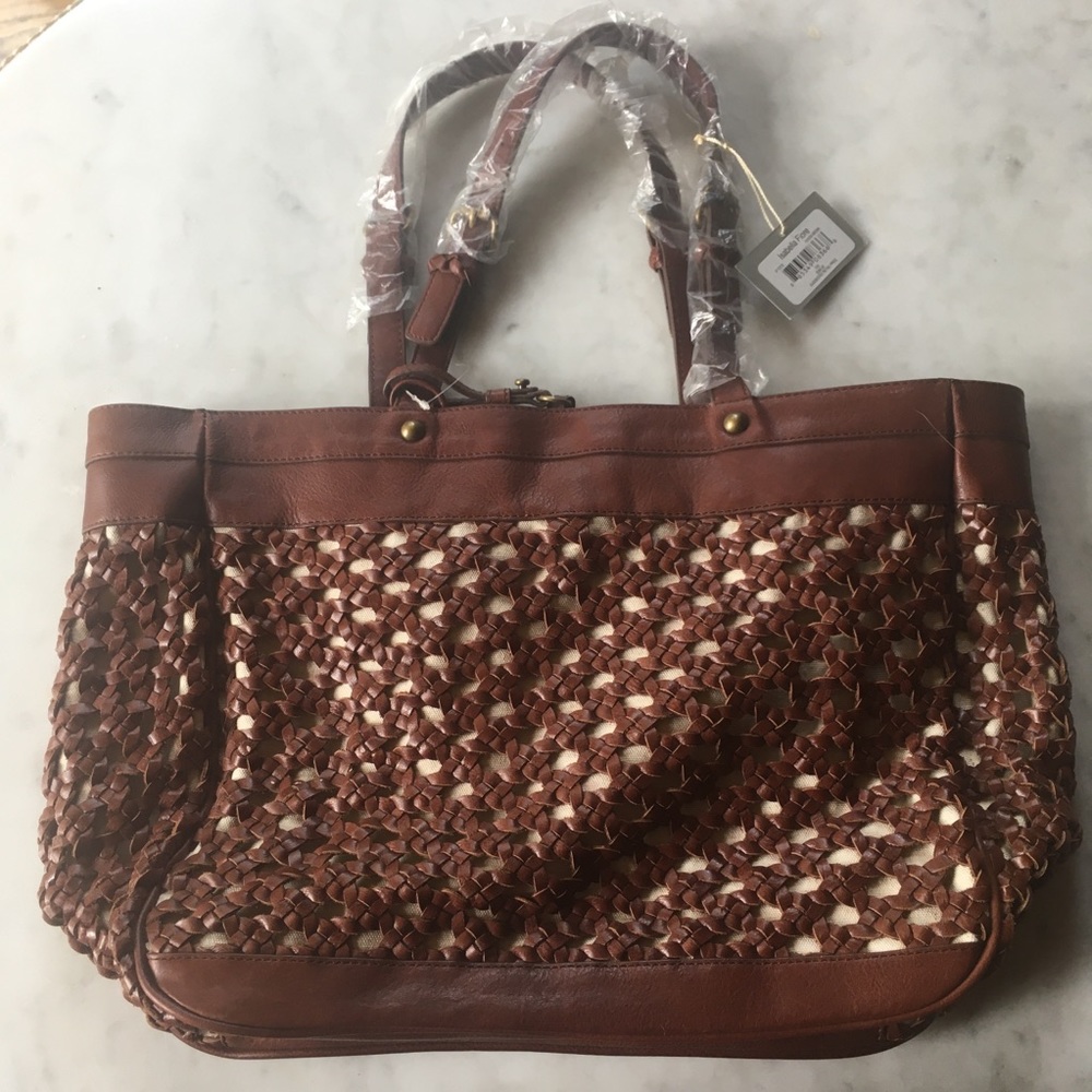 NWT Isabelle Fiore Leather Woven Tote